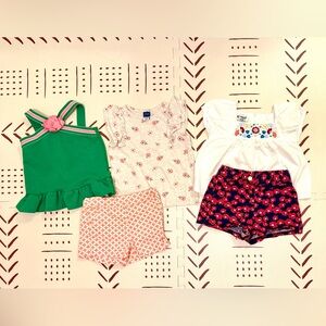 Bundle of 3+ outfits, 18-24mo